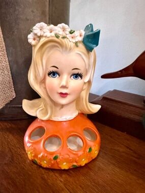 INARCO- Vintage lipstick holder-